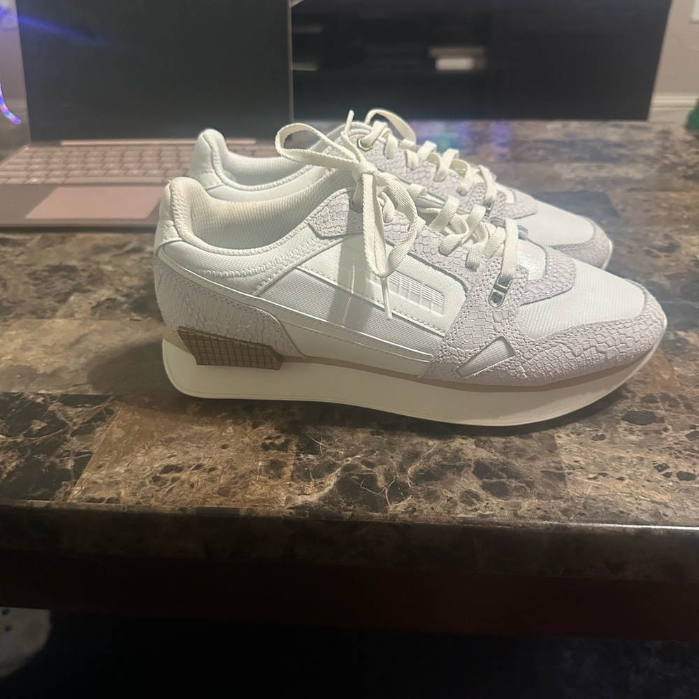 Puma White and Gray Athletic Shoes